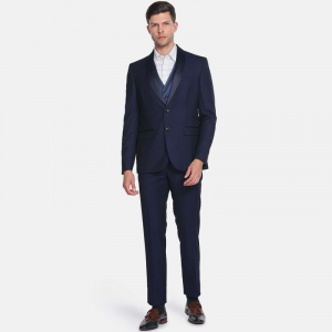 Men Single Breasted Slim Fit 3-Peice Self-Design Formal Suit