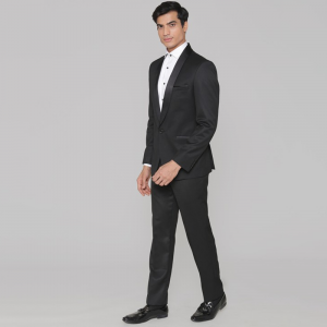 Men Black Solid Slim Fit Tuxedo Suit