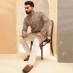 Floral Embroidered Zari Mandarin Collar Cotton Silk Straight Kurta